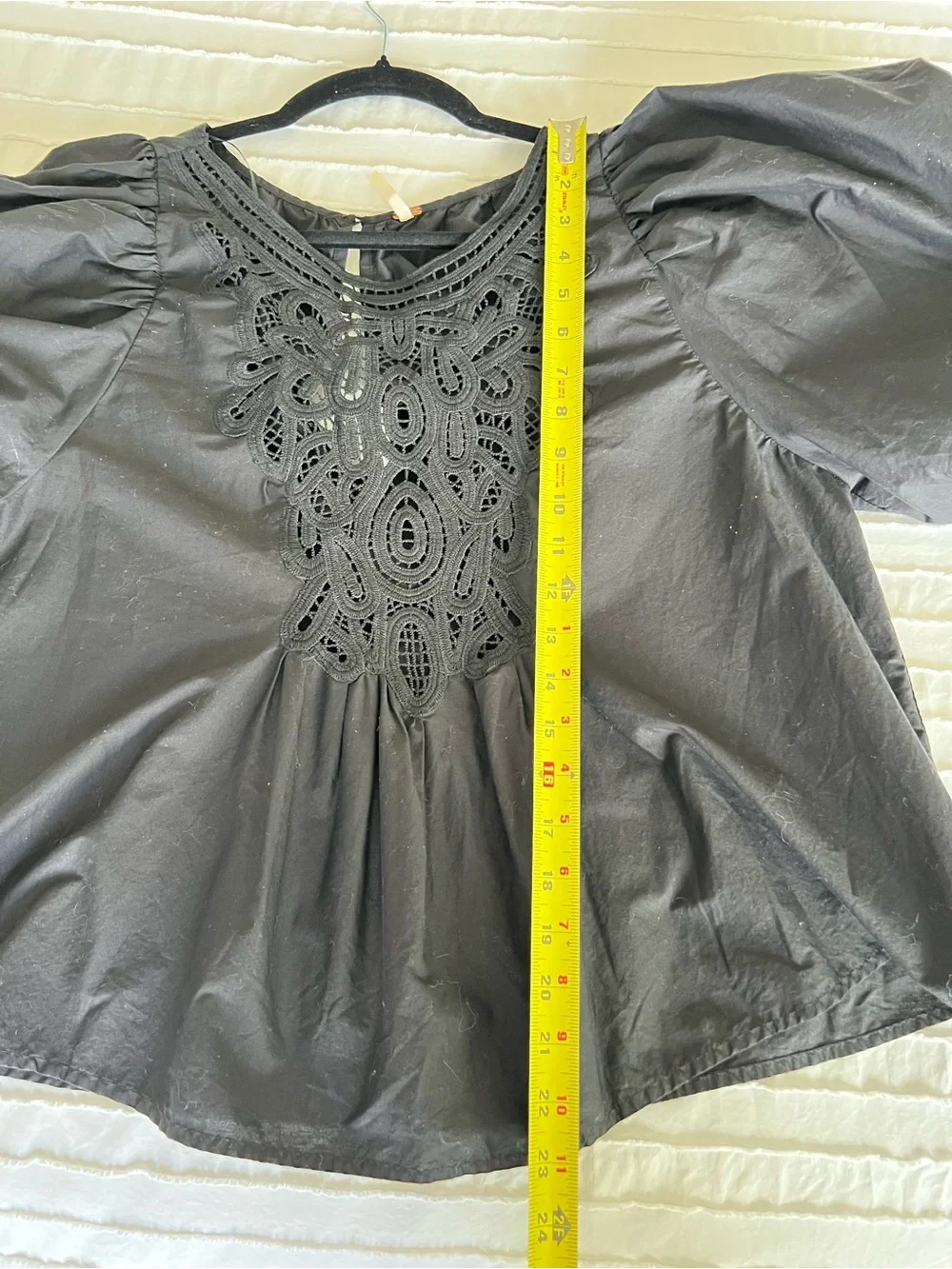 Free People “Bardot” Black Dramatic Puff Sleeve Loose Cropped Blouse Size Medium